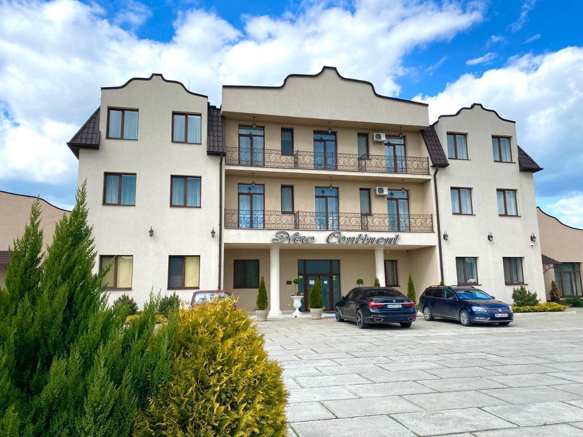 New Continent Hotel Bushtyno Ngoại thất bức ảnh