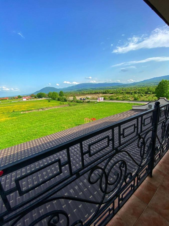 New Continent Hotel Bushtyno Ngoại thất bức ảnh